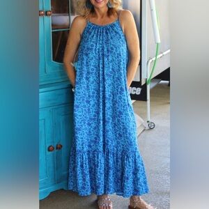 UNIVERSAL THREAD XXL  Boho Blue Floral Maxi Sundress Ruffle Tiered Bottom